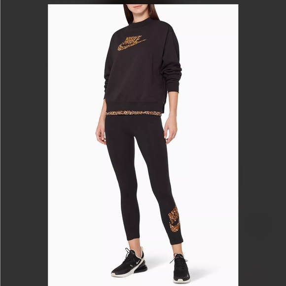 Nike Leopard Animal Print Crewneck Cropped Sweatshirt L Streetwear Gym Workout - Picture 12 of 13